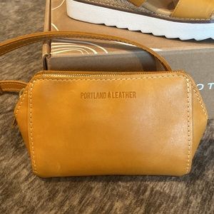 Portland Leather Goods Zip Tight Belt Bag